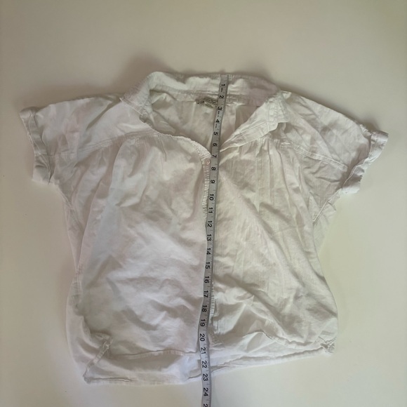 American Eagle Crisp White Button Down Short Sleeve Shirt - Picture 2 of 8